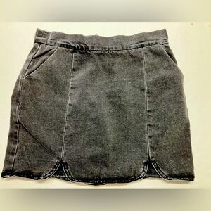 Women’s Tulip Edge Denim Mini Skirt, Size Medium, Faded Black by Forever 21